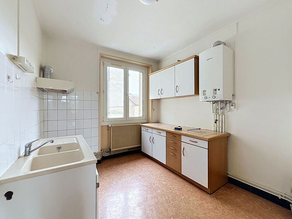 Location Appartement APPARTEMENT CHAUMONT - 2 pièce(s) - 60.4 m2 Chaumont