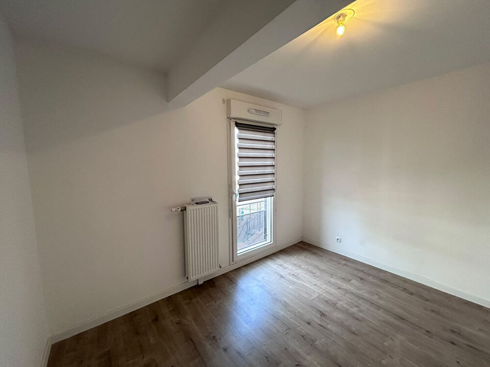 Location Appartement Appartement 4 pièces à louer à Nanteuil-lès-Meaux - Confort et proximité assurés ! Nanteuil les meaux