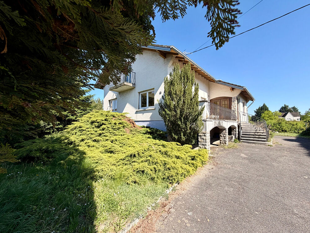 Vente Maison Maison à vendre à Bollwiller - 7 pièces, 142 m², fort potentiel à rénover Bollwiller