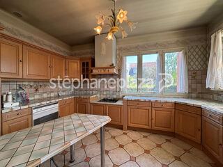  Maison � vendre 8 pi�ces 196 m�