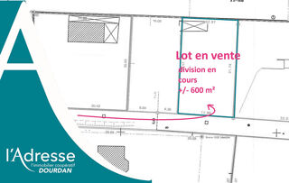  Terrain  vendre 600 m