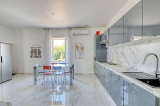  Maison  vendre 6 pices 200 m