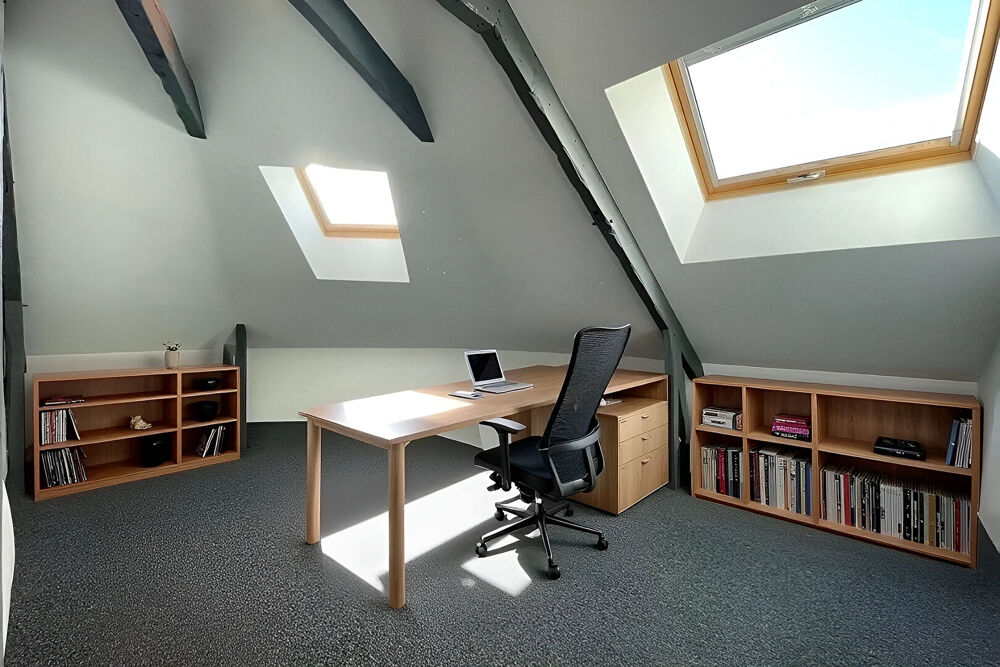   A LOUER - NANTES  ERDRE/ST MIHIEL - BUREAU INDIVIDUEL IDEALEMENT SITUE Nantes