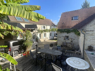  Maison  vendre 9 pices 205 m