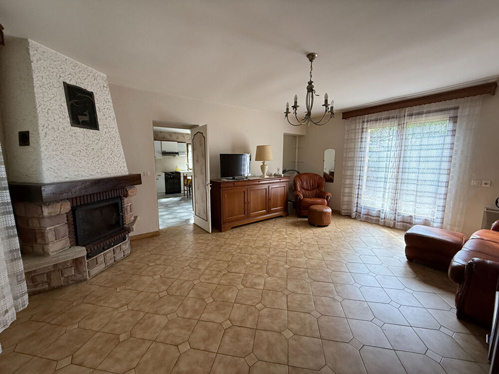 Vente Maison Maison familiale avec 3 chambres et terrain à Marlieux Marlieux