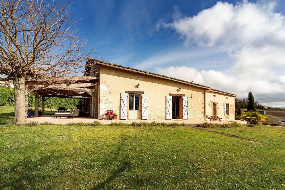 Jolie propriété de caractère à proximité de Lauzerte - Maison familiale ou double habitation sur 2 912 m²