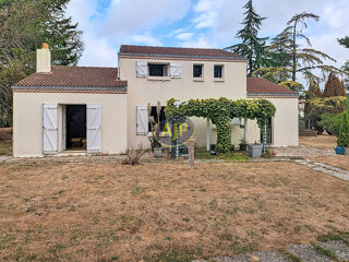Vente Maison Maison Basse Goulaine 6 pièces parcelle de 2988 M² Basse goulaine
