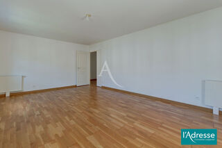  Appartement � louer 4 pi�ces 88 m�