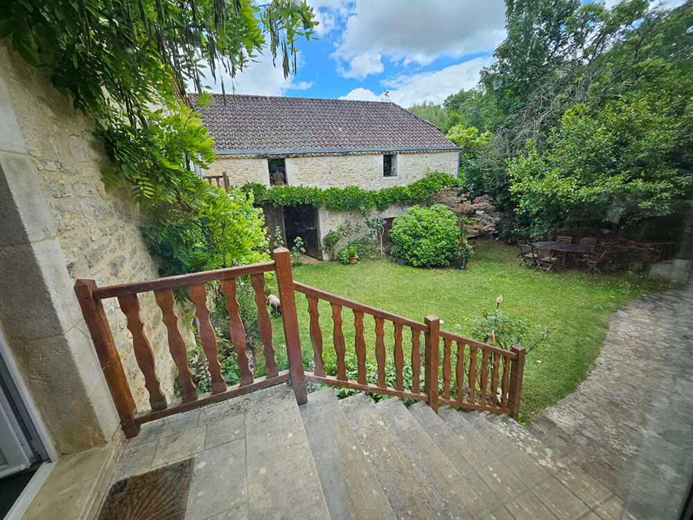 Vente Maison Authenticité, charme et potentiel à seulement 20 minutes de Périgueux Cubjac auvezere val d ans