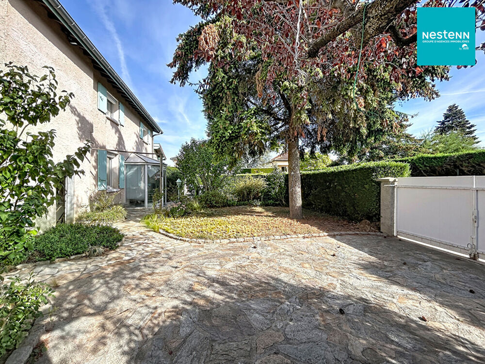 Vente Maison Maison Saint-Marcellin-En-Forez 90 m² - 5 pièces/ 3 Chambres / avec terrain Saint marcellin en forez