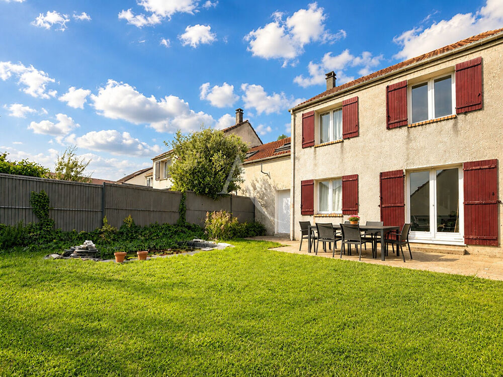 Vente Maison Maison familiale 4 chambres avec garage à Courdimanche Courdimanche