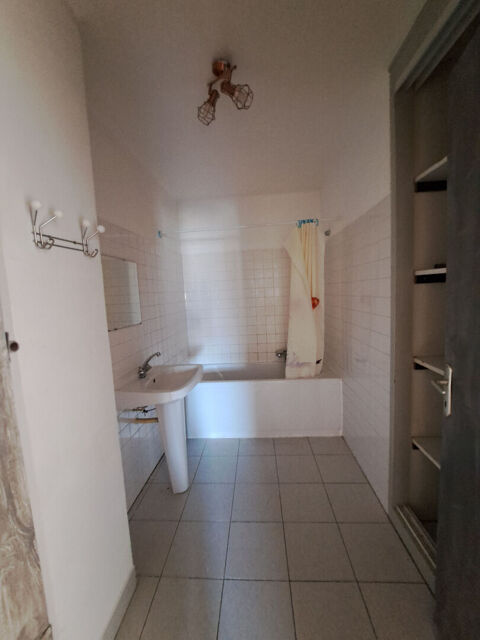  Appartement � louer 3 pi�ces 90 m�