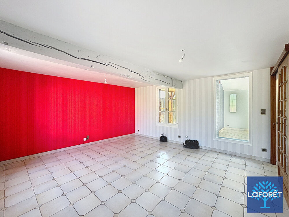 Charmante maison en briques de 118 M2 au coeur d'un village