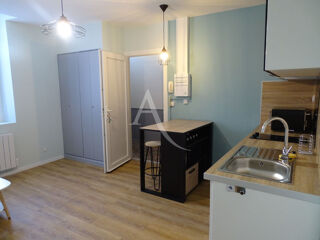  Appartement à louer 1 pièce 21 m²