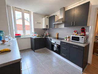  Appartement à louer 3 pièces 69 m²
