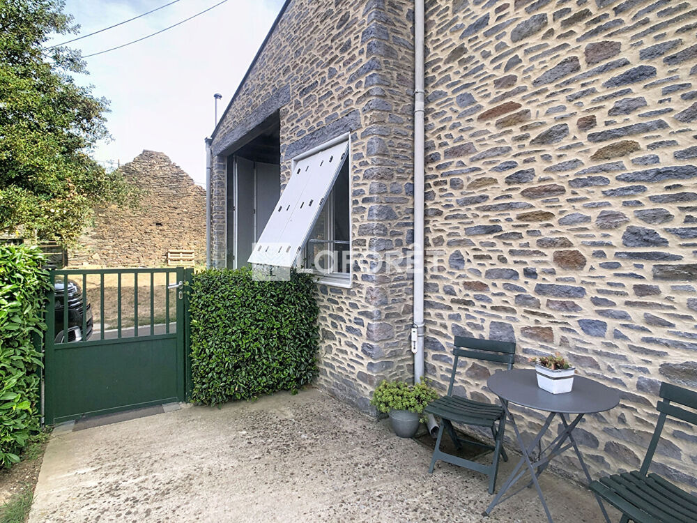 Vente Maison Maison Quelneuc 2 chambres jardin garage cave terrain constrcutible Quelneuc