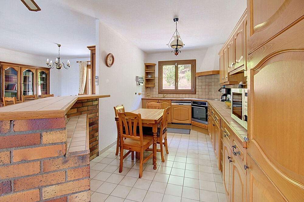 Vente Maison EXCLUSIVITÉ A VENDRE Maison Vidauban 4 pièces 130 m2 - Garage- piscine- Studio indépendant 29m2 Vidauban