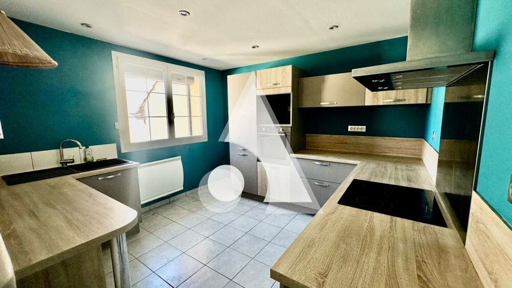 Vente Maison Une maison pleine de charme aux beaux volumes et au fort potentiel ! NeufchÂteau