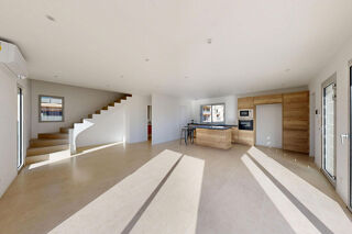  Maison 6 pi�ces  Mazan