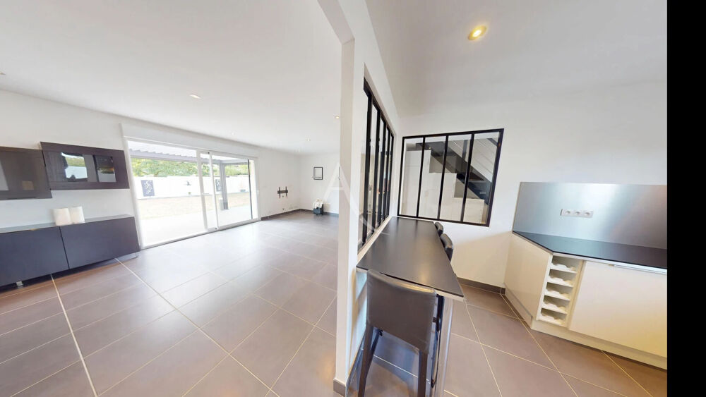Maison Donnery 163.42 m2