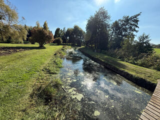  Maison � vendre 9 pi�ces 329 m�