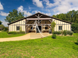  Maison � vendre 8 pi�ces 250 m�