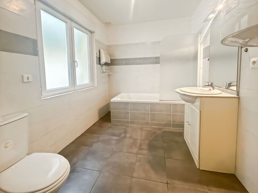 Location Appartement APPARTEMENT MONTAUBAN - 2 pièce(s) - 46,61 m2 Montauban