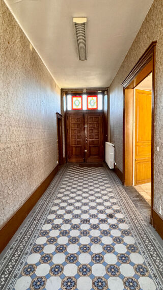  Maison à vendre 13 pièces 425 m²