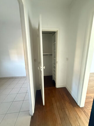  Appartement à louer 2 pièces 41 m²