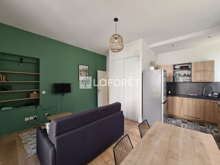  Appartement à louer 2 pièces 42 m²