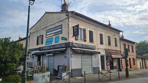 Castelmaurou, local commercial (bar-pmu) plus appartement. 265000 31180 Castelmaurou