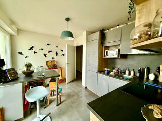  Appartement � vendre 4 pi�ces 95 m�