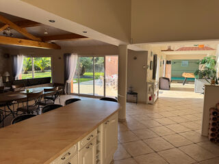  Maison � vendre 7 pi�ces 318 m�