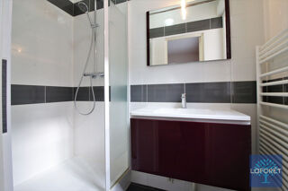  Appartement à louer 2 pièces 53 m²