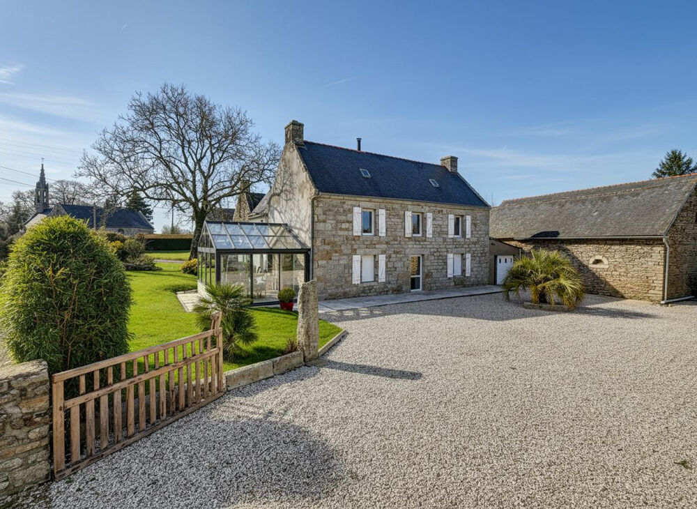 Propriété en granite XVIe et XIXe