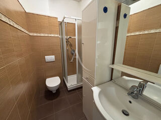  Appartement à louer 1 pièce 25 m²