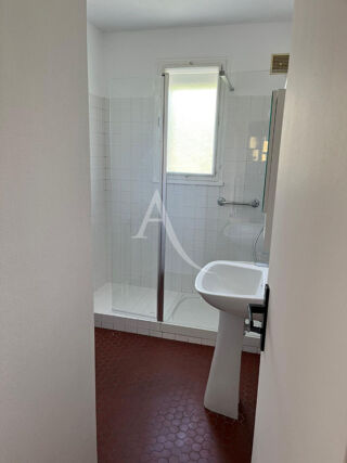  Maison à louer 4 pièces 77 m²