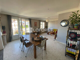  Maison à louer 6 pièces 126 m²