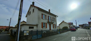  Immeuble à vendre 8 pièces 175 m²