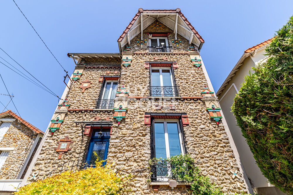 Vente Maison Maison  7 pièces 120m² habitables - 155.86m² utiles Chelles