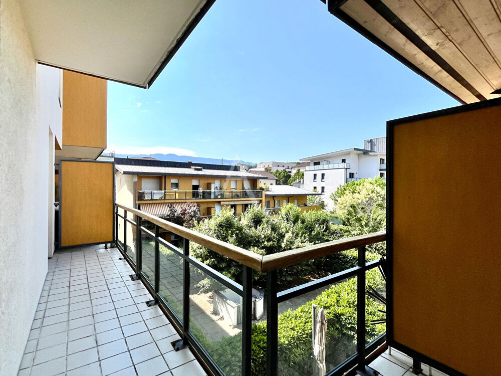 Appartement Saint Julien En Genevois 2 pièces 55 m2