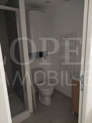  Appartement à louer 1 pièce 24 m²