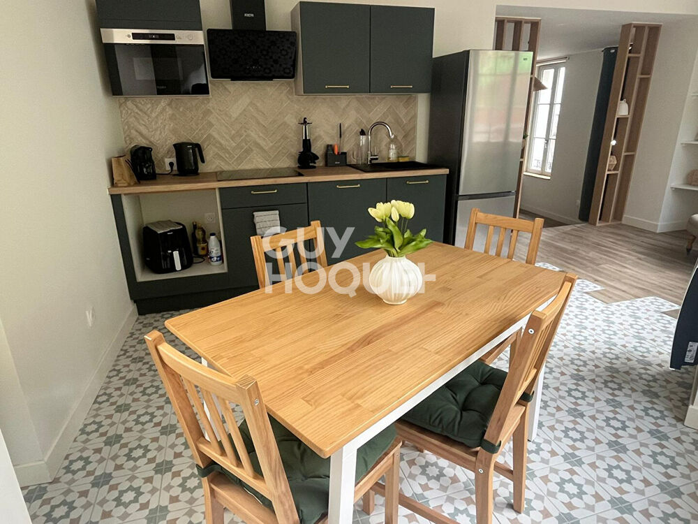 BEL APPARTEMENT T3 MEUBLE - CENTRE-VILLE