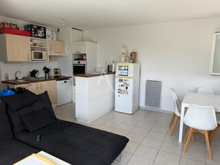  Appartement à louer 3 pièces 52 m²