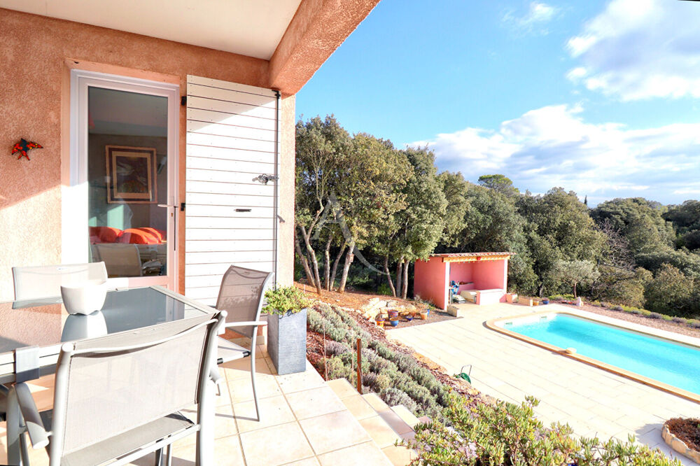 VILLA T4 LUMINEUSE AU CALME AVEC JARDIN DE 1300M2 PISCINE ET ATELIER