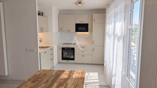  Appartement à louer 4 pièces 97 m²