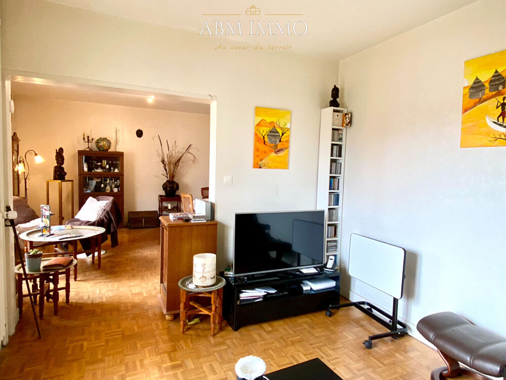 SPACIEUX T3 AVEC BALCON - SECTEUR RECHERCHE PROCHE CENTRE VILLE