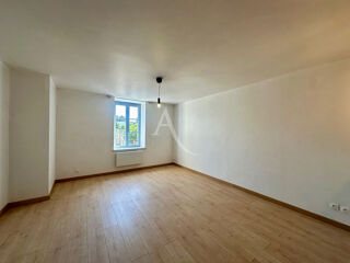  Appartement à louer 2 pièces 44 m²