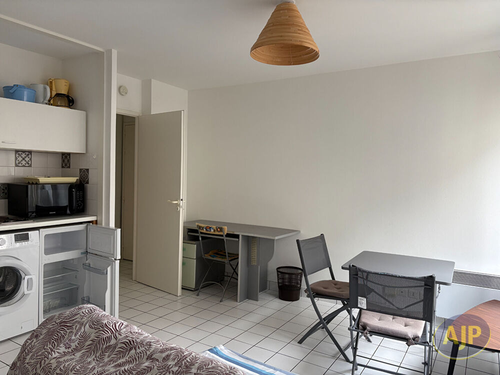 Nantes centre - Appartement Nantes 2 pièces meublé 31.52m²