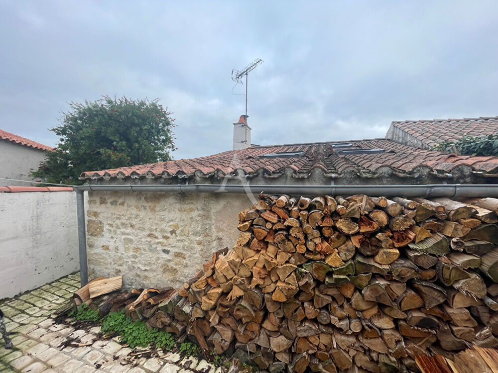 Maison Saint Hilaire La Foret 3 pièce(s) 38 m2